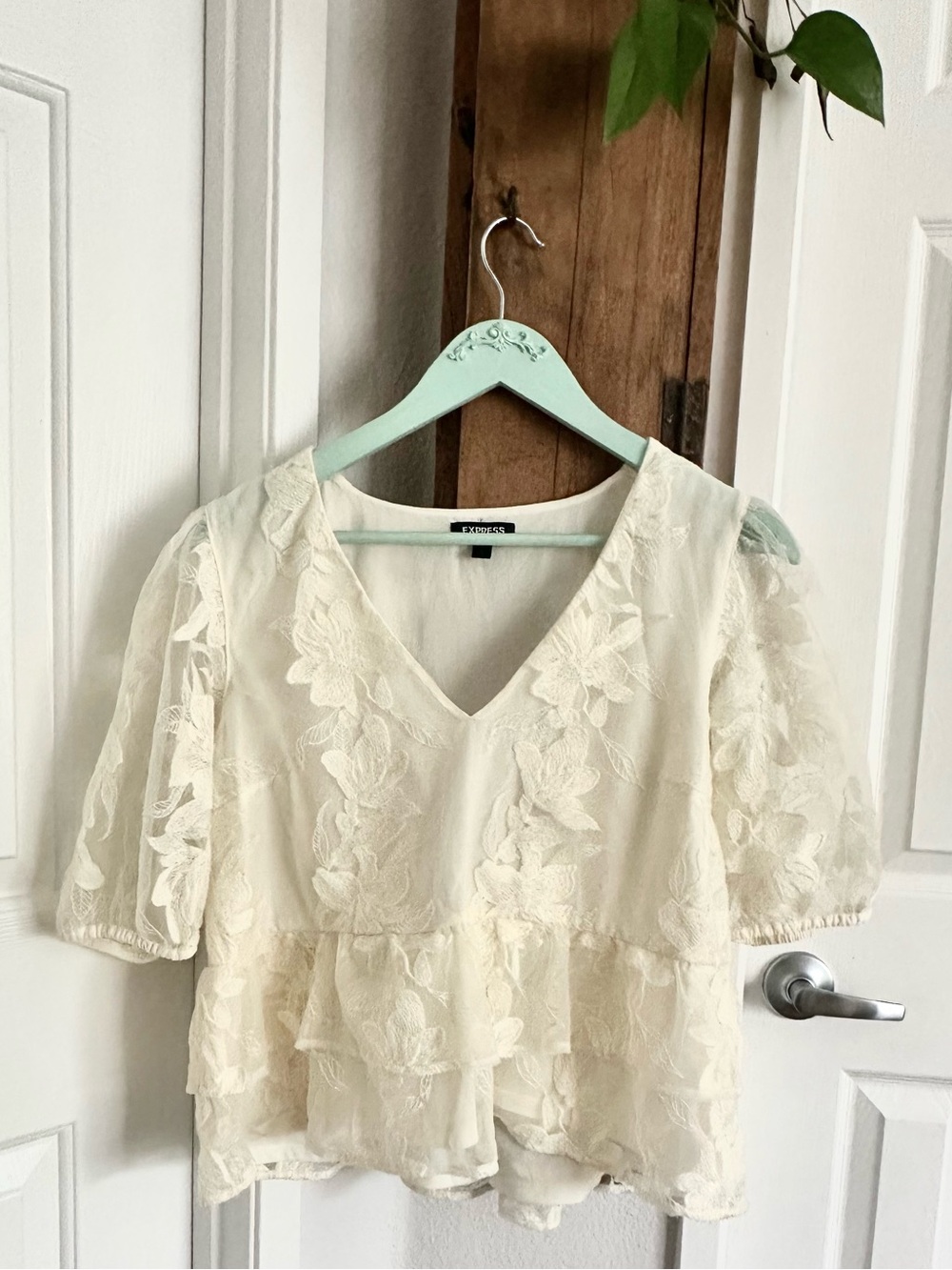 EXPRESS embroidered cream peplum puff sleeve top